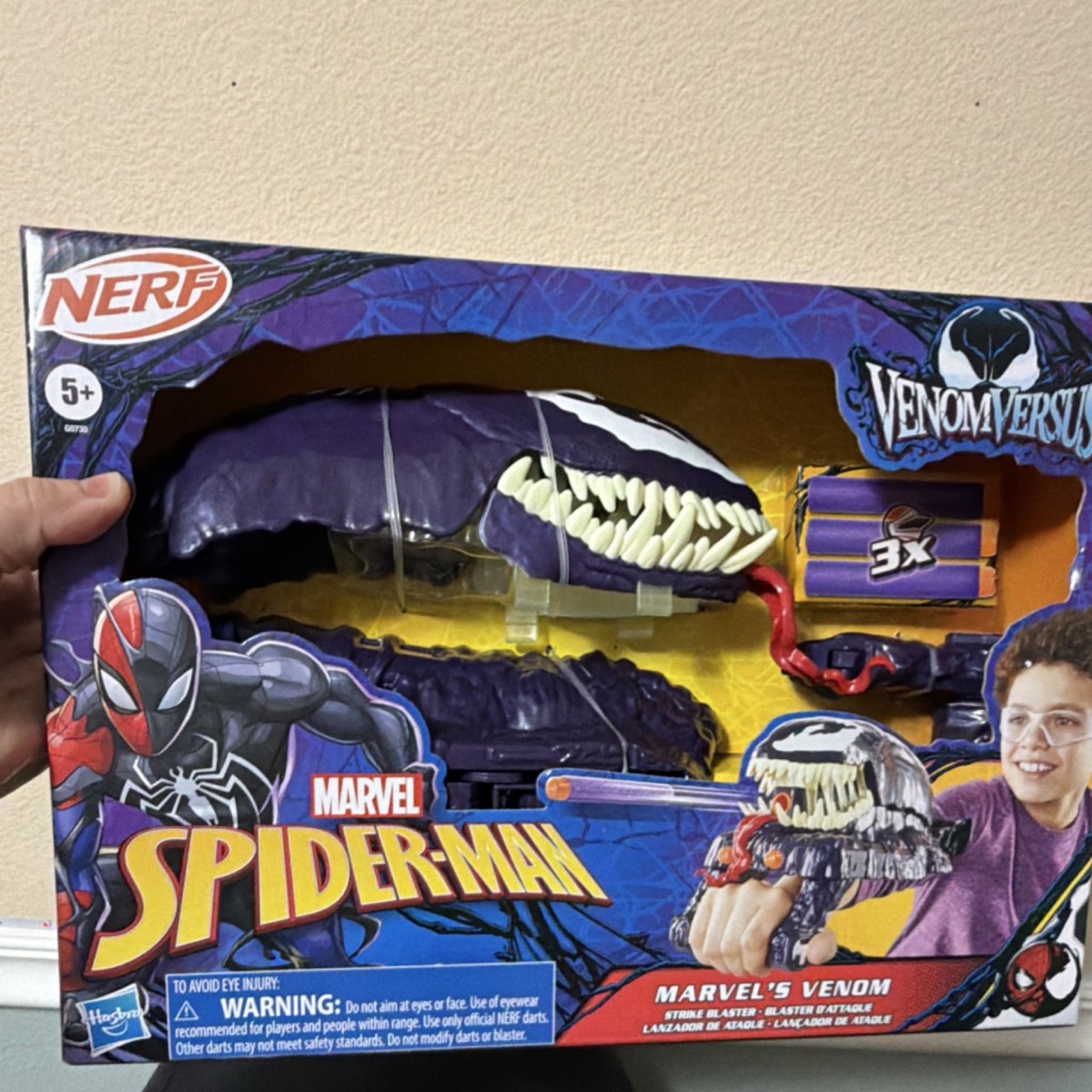 NERF Venom Versus Spider-Man Venom Strike Blaster Dart Gun