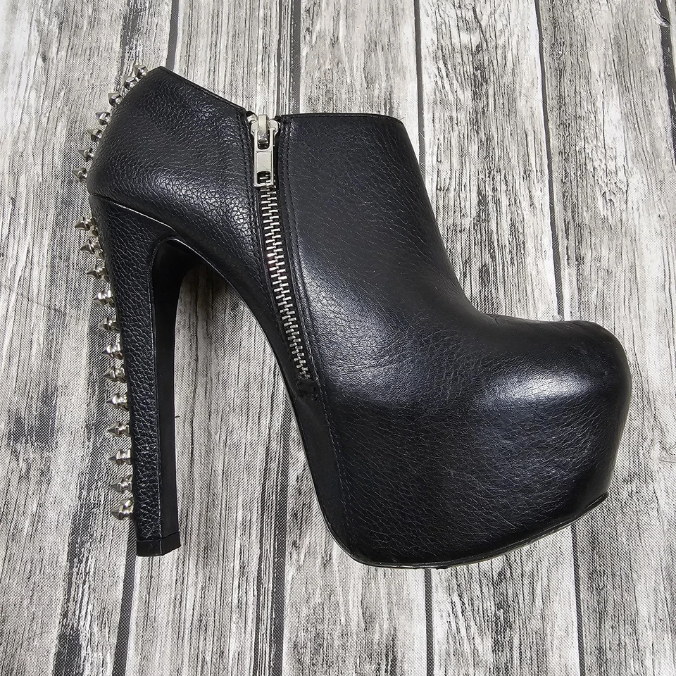 LEER Botas Steve Madden Mujer Talla 7.5 Negro Rebanada Plataforma Tachonado Tacón al Tobillo Foto 3 de 4