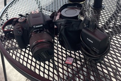 Canon EOS 2000D Digital SLR Camera Full Kit With SD Card & Extra Lens-NEW
