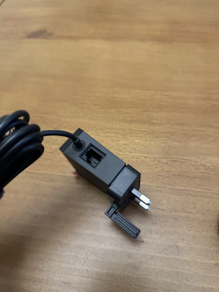 Google Chromecast Ultra 4K HDR Streaming Device with Ethernet Power Plug NEW ✅ - Image 4 of 4