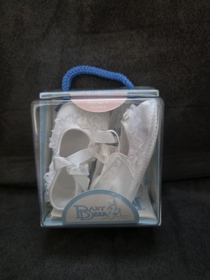 NWT Baby Deer White Satin Lace Frilly Booties Crib Shoes Girls Preemie Size 00 1