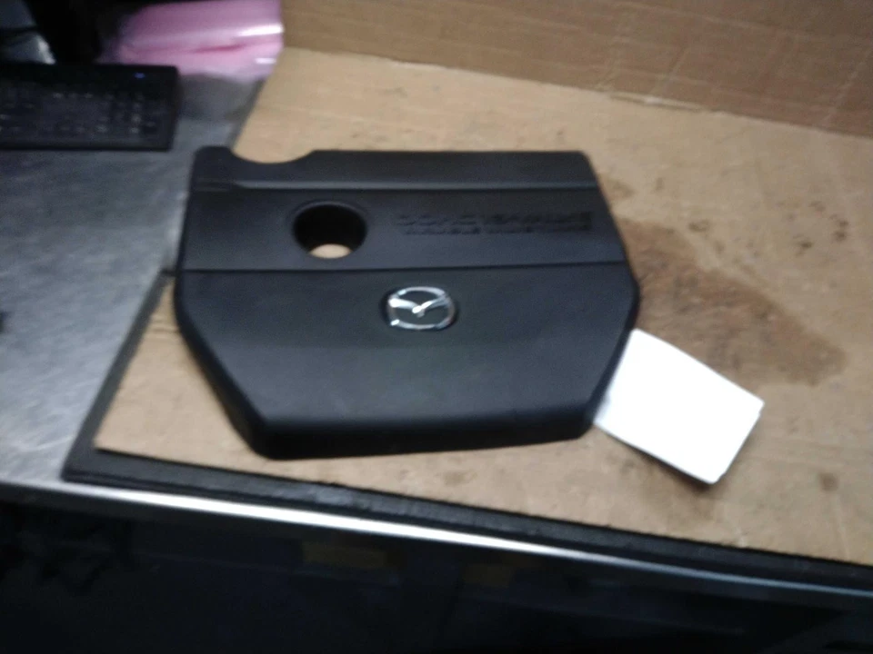 2008 Mazda 3 Engine Cover Silver 2600854 Used 177K Miles OEM Quality Foto 2 de 4