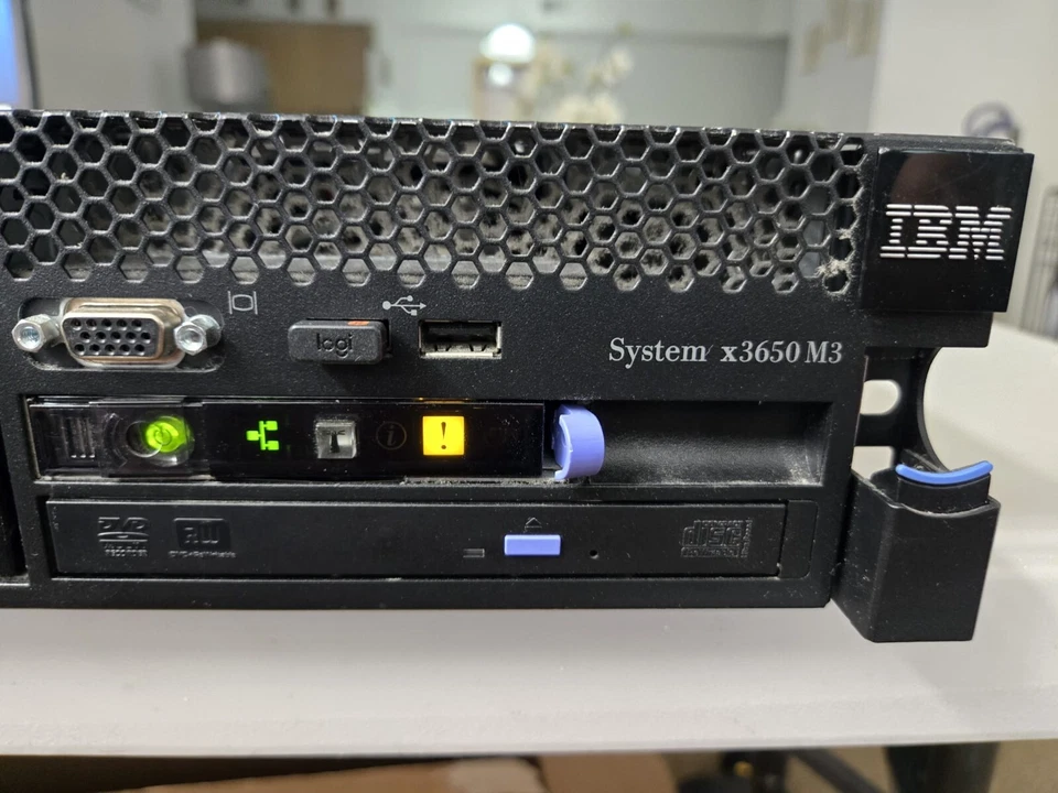 IBM x3650 M3, 48GB, XEON e5507, 2.26ghz x2 with RAID Card, 8 IBM 300 GB HD - Image 2 of 4