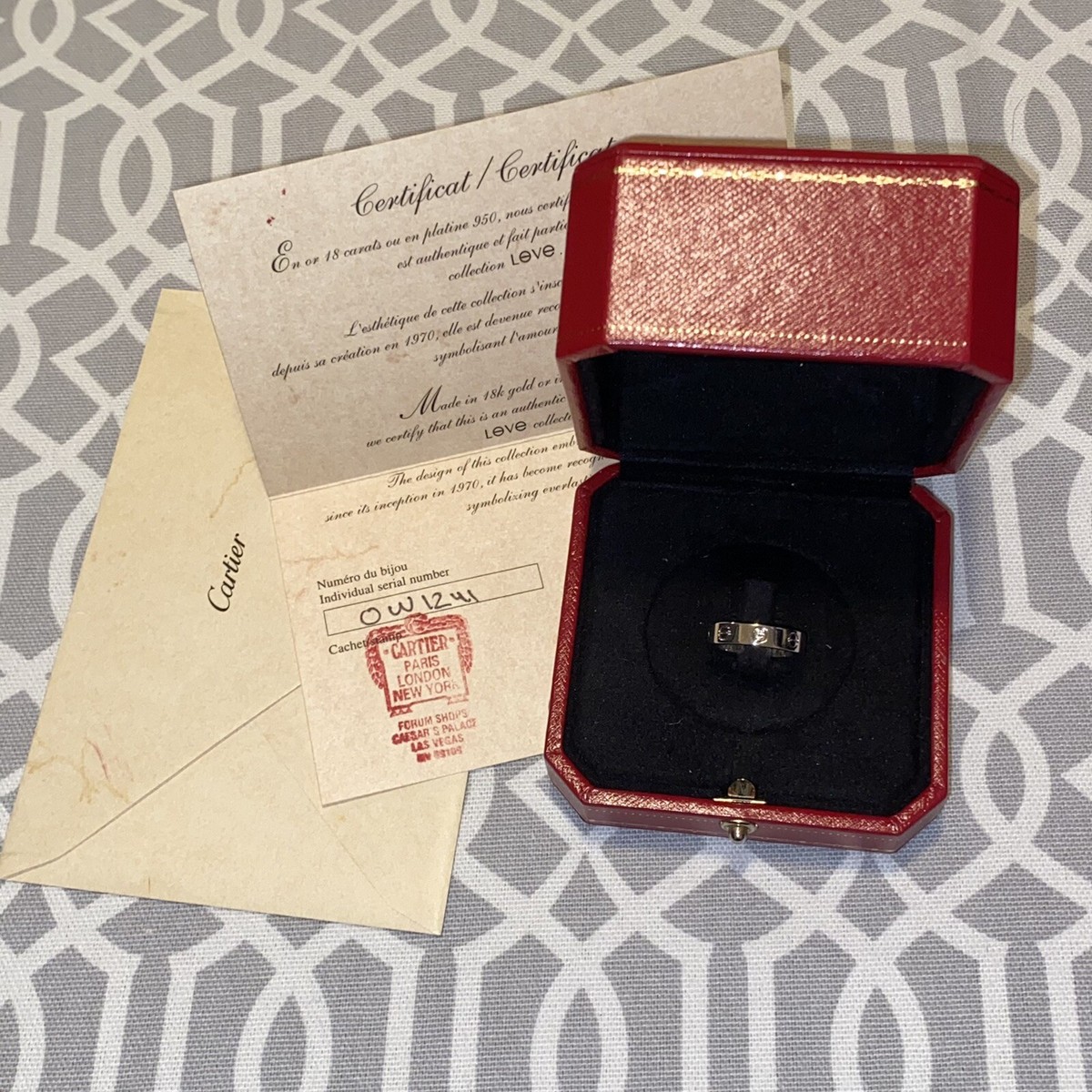 NIB Auth. cartier love ring PM with One diamond Size 48 NIB Auth. cartier love ring PM with One diamond Size 48