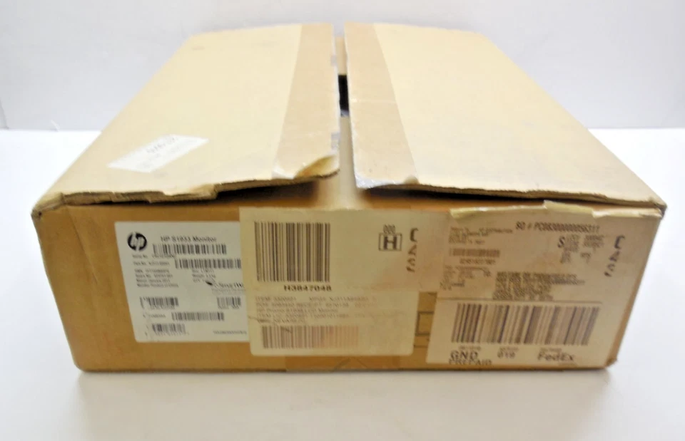 HP S1933, 18.5" LCD MONITOR WITH STAND - Image 4 of 4