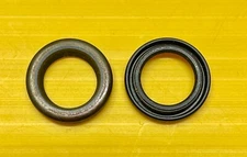NOS OEM Oil Seal Set For McCulloch 110 120 130 140 PN 63476, 67175 (B 27)