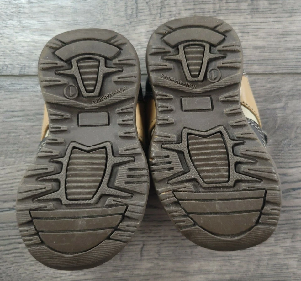 Bebé Niño Nuevo Sin Etiquetas Desteñido Gloria Talla 1 Tostado y Marrón Vaquero Tenis Zapatos Foto 4 de 4