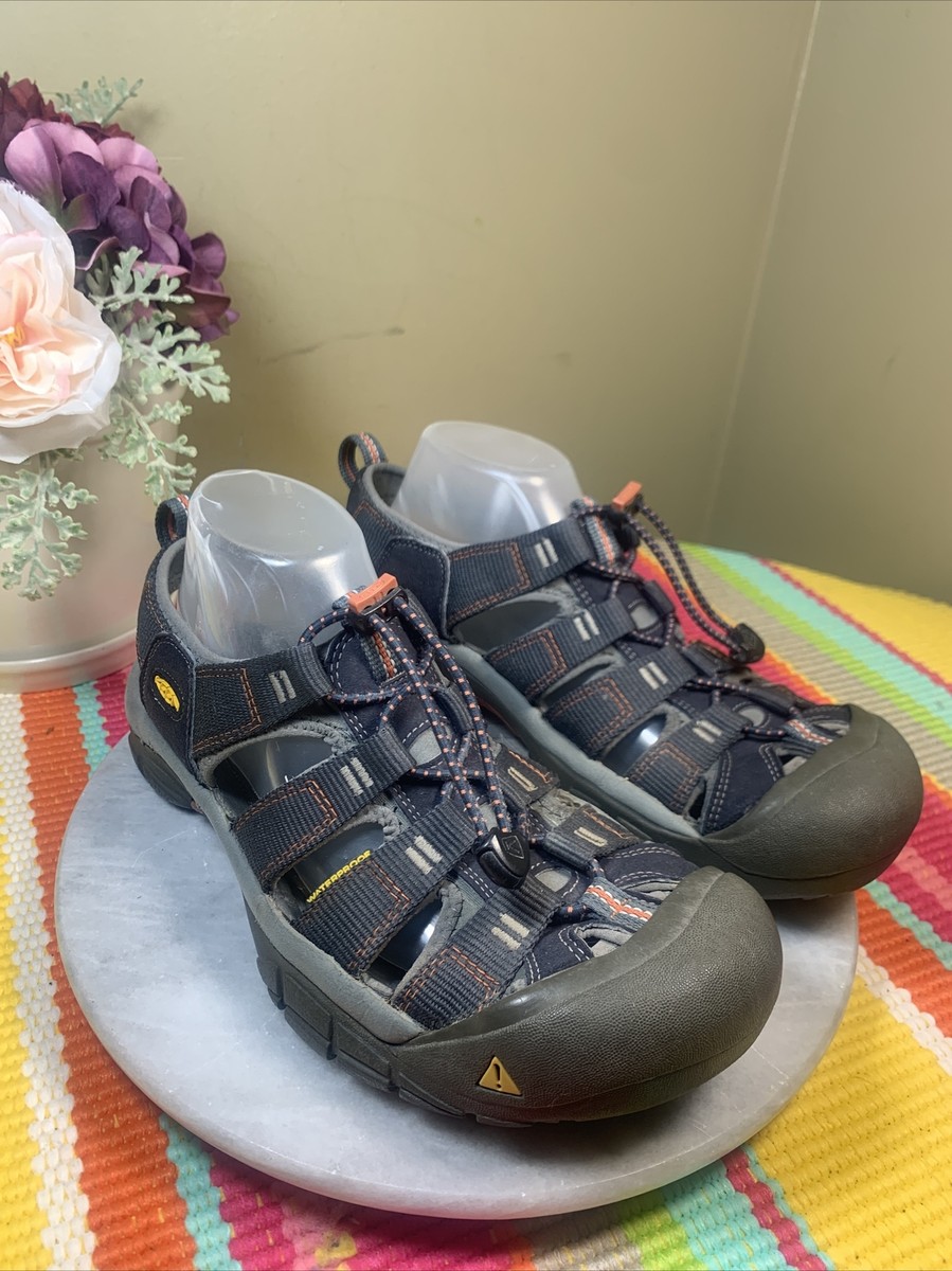 KEEN ANATOMICAL FOOTBED GRAY LEATHER STRAPS HIKING SANDALS  display picture 1