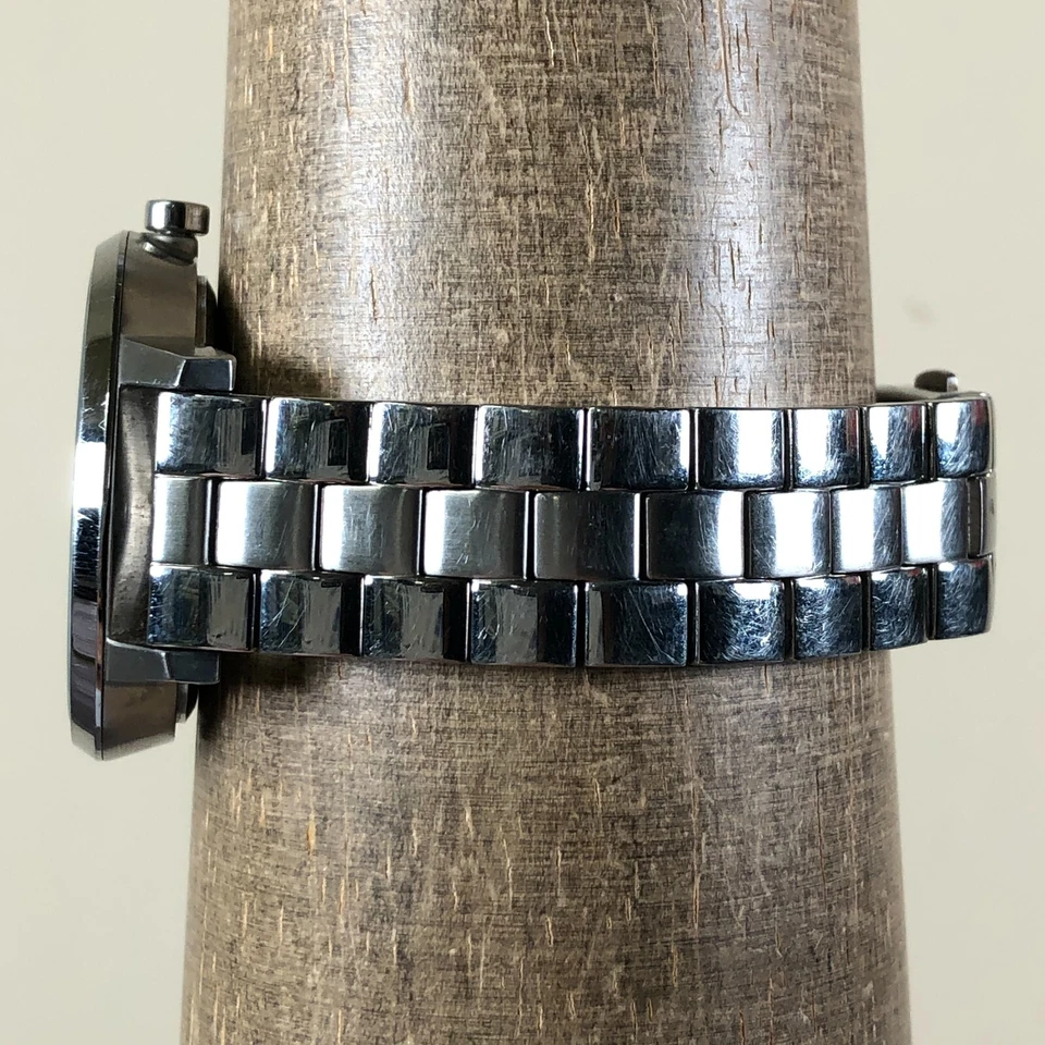 Женские модные кварцевые часы Nixon Kensington черный циферблат серебристые 37 мм 6 3/4 дюйма - Изображение 3 из 4