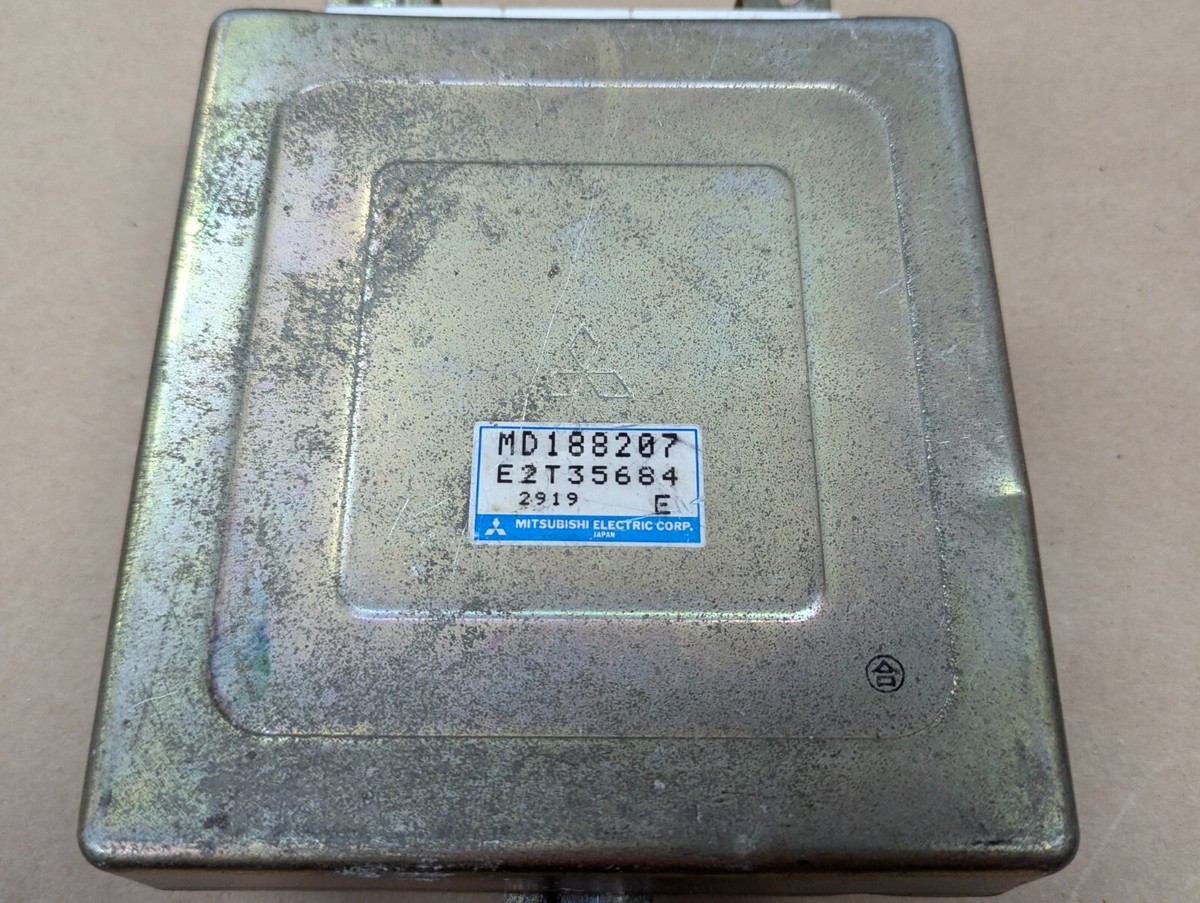 Eme PC1479_P05_ANG.JPG