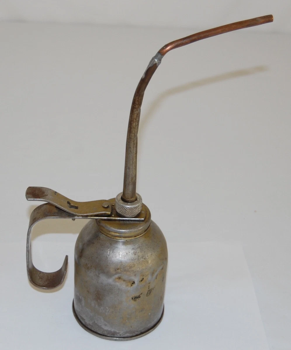 Vintage thumb pump oil best sale can