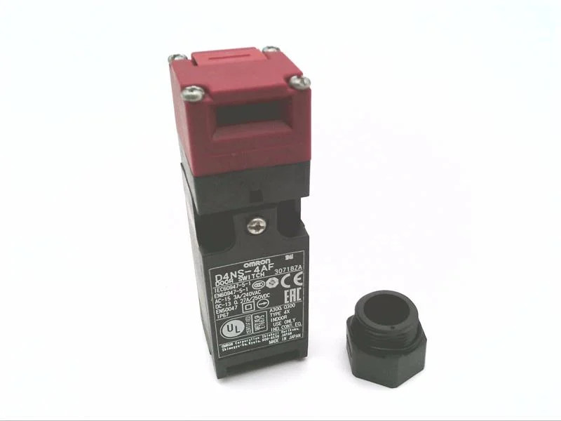 OMRON D4NS-4AF-NPT / D4NS4AFNPT (NEW IN BOX)