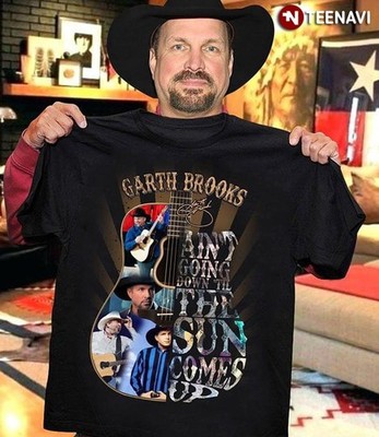 Garth Brooks Ain't Going Down 'Til The Sun Comes Up Guitar T-Shirt BS1476