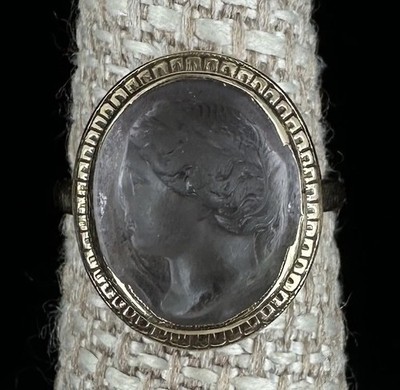 Antique Viktorianisch 8-10k Gold Handgeschnitzt Gemme Amethyst Signet Ring Größe