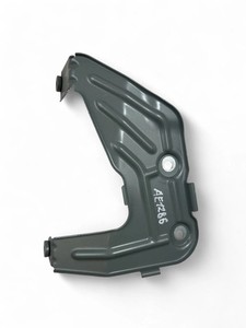 BMW X3 G01, F97 Kotflügelhalter     7424677 2020 (AE1286)