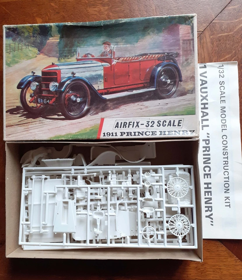 VAUXALL 1911 PRINCE HENRY AIRFIX - Immagine 2 di 2