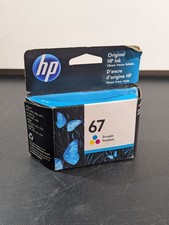 HP 67 3YM55AN140 Tri-color Original Ink Cartridge Exp Aug 2022
