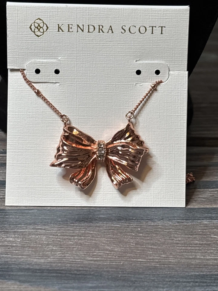 Kendra Scott x LoveShackFancy Rose Gold Bow 🎀 Necklace in White Crystal - Image 2 of 4