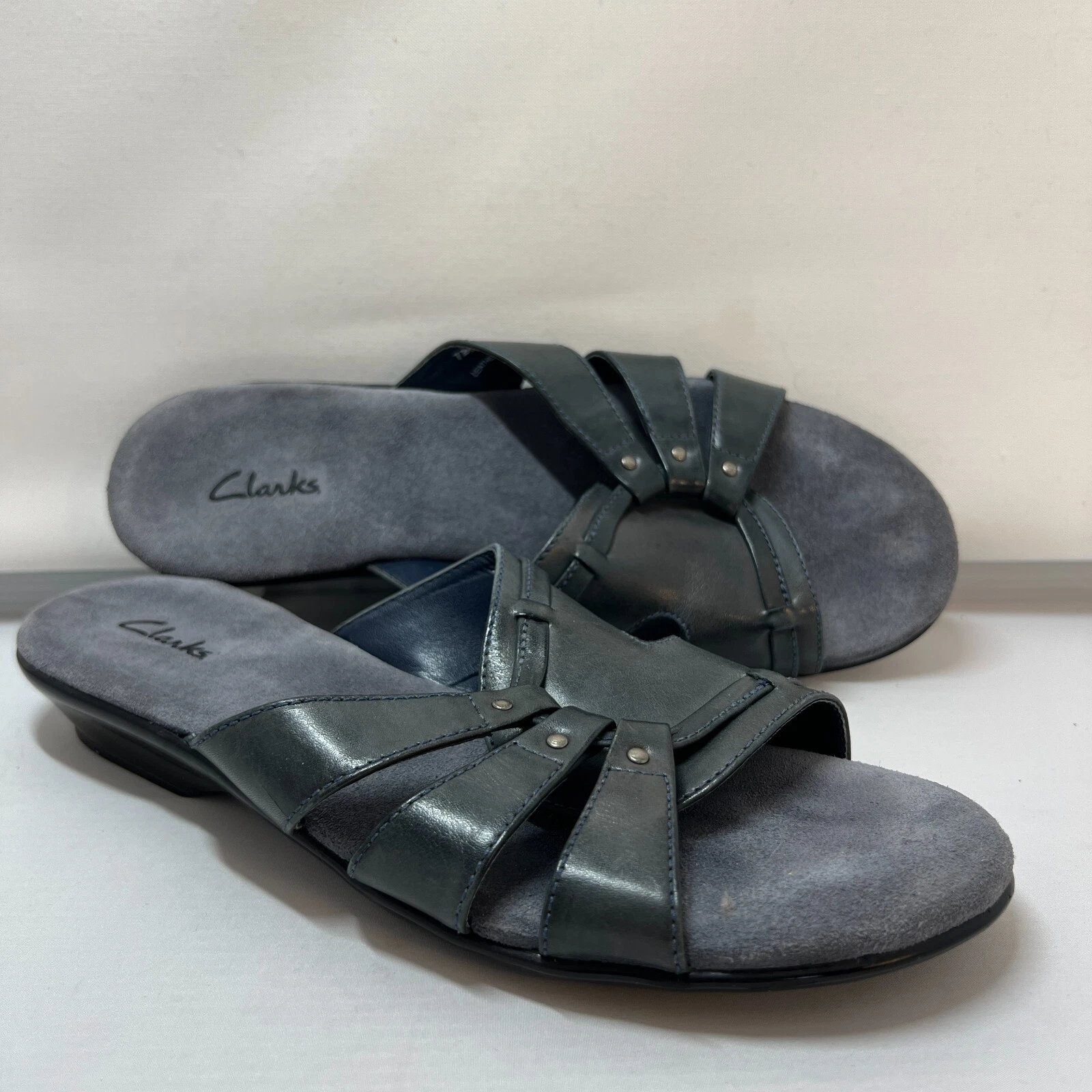 Sandali donna Clarks grigi nuovi senza scatola comodi slides taglia 8 pelle 72649