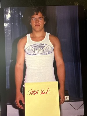 AARON STUDIOS  pres: SUPERSTUD  STEVE YORK* 8X10'' PHOTO* N. 46