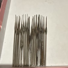Assorted Lot of 21 Small Vintage Steel Knitting Crochet Hook Needles