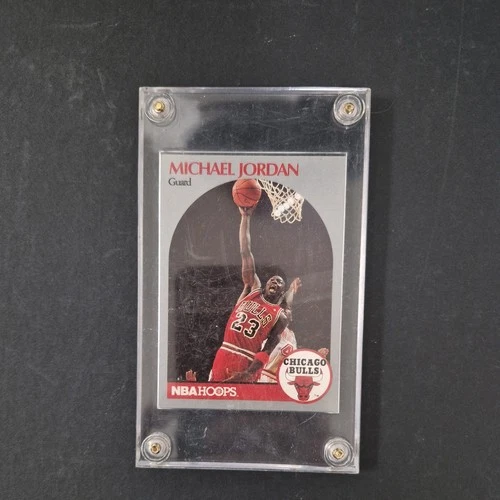 Michael Jordan Card - 90'S NBA HOOPS ICONIC CARD AUTHENTIC - BULLS JERSEY #23