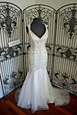 SR838W MORI LEE 8107 IVORY SILVER SZ 10 $1625 FIT N FLARE WEDDING DRESS GOWN