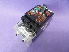 FUJI ELECTRIC EA32 30 AMP 2 POLE CIRCUIT BREAKER 100/200 VOLT, USED