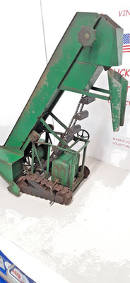 VTG Pressed Steel Doepke Model Toys Barber-Greene Chute Bucket Loader... Read