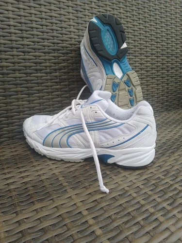 Scarpe da ginnastica Puma Cell taglia 8 ottime condizioni