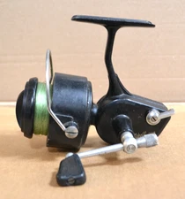 VINTAGE MITCHELL  208 SPINNING REEL