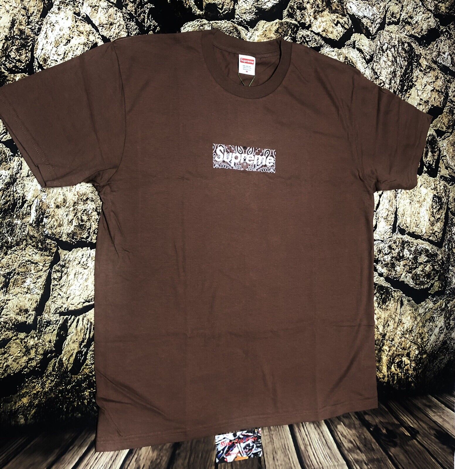 Supreme Bandana Box Logo Tee BROWN T-shirt NEW Size Medium Hoodie Crewneck