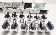 Schneider Electric ZB4BD3 Black Selector Switch 088896 (Lot Of 12)