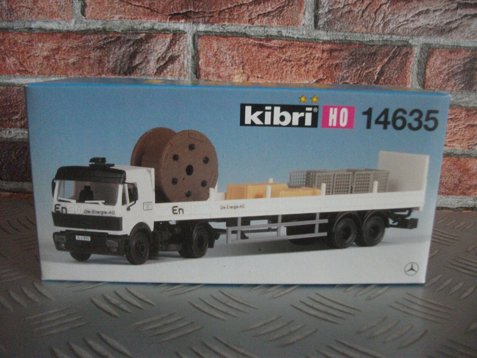 Kibri H0 14635 MB Semi-Trailer with Charging NEW