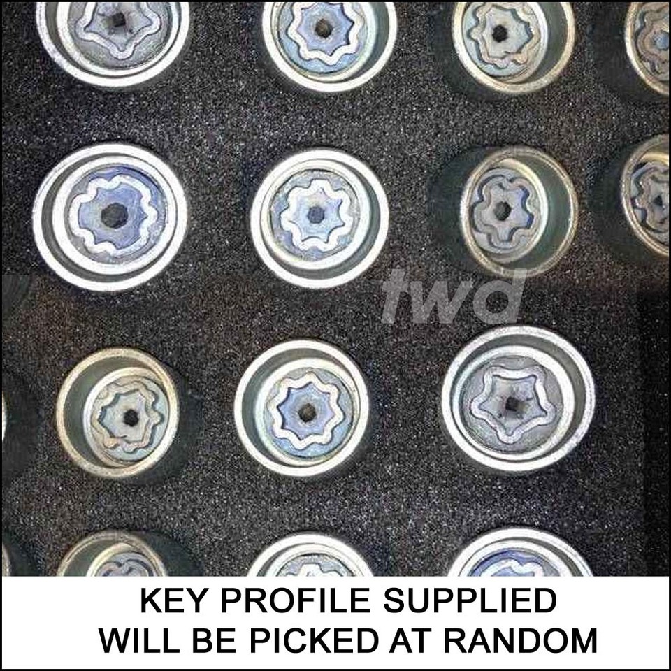 Mitsubishi Sapporo [1987-1990] Locking Wheel Nuts / Bolts