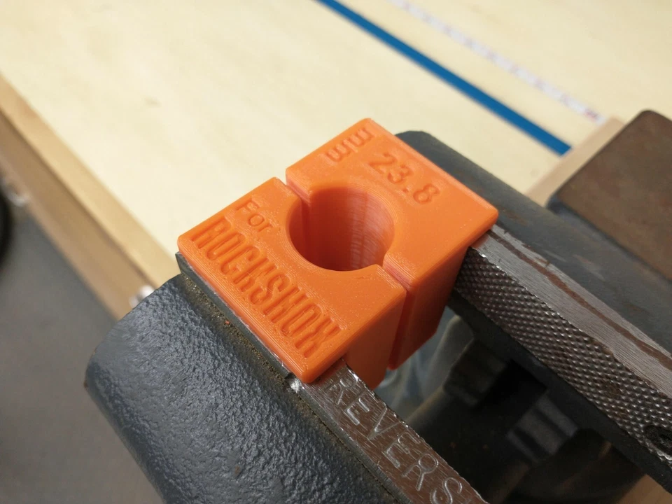 RockShox 后减震车身虎钳块,23.8(用于设置 IFP)- SIDLuxe A1+ 2020+ — 第 2/4 张图片