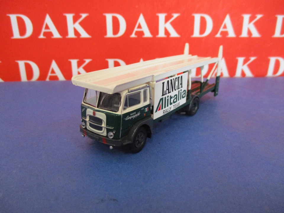 1/87 Modellino Camion Bisarca Verde Fiat 640 ( 673 )Team Rally Lancia Alitalia - Immagine 2 di 4
