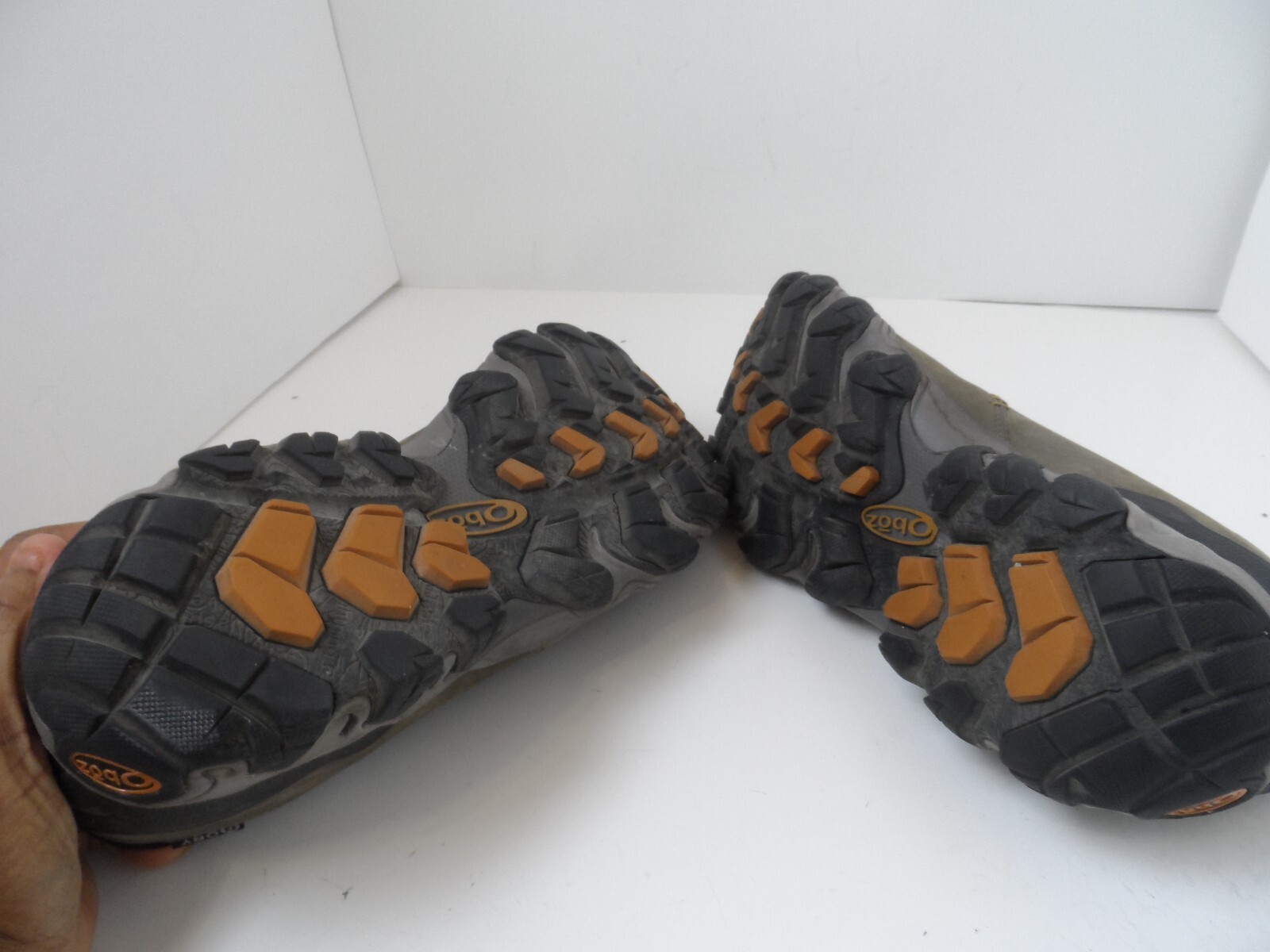 Oboz Livingston Men's Low Slip On Hiking Shoe Trail Trekking Leather