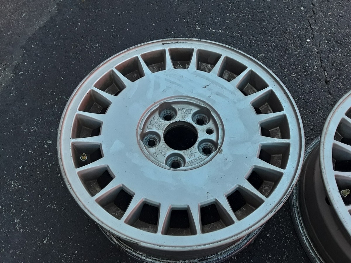 ボルボVOLVO 240 740 940 アルミホイールOMEGA 15インチ 【公式通販】