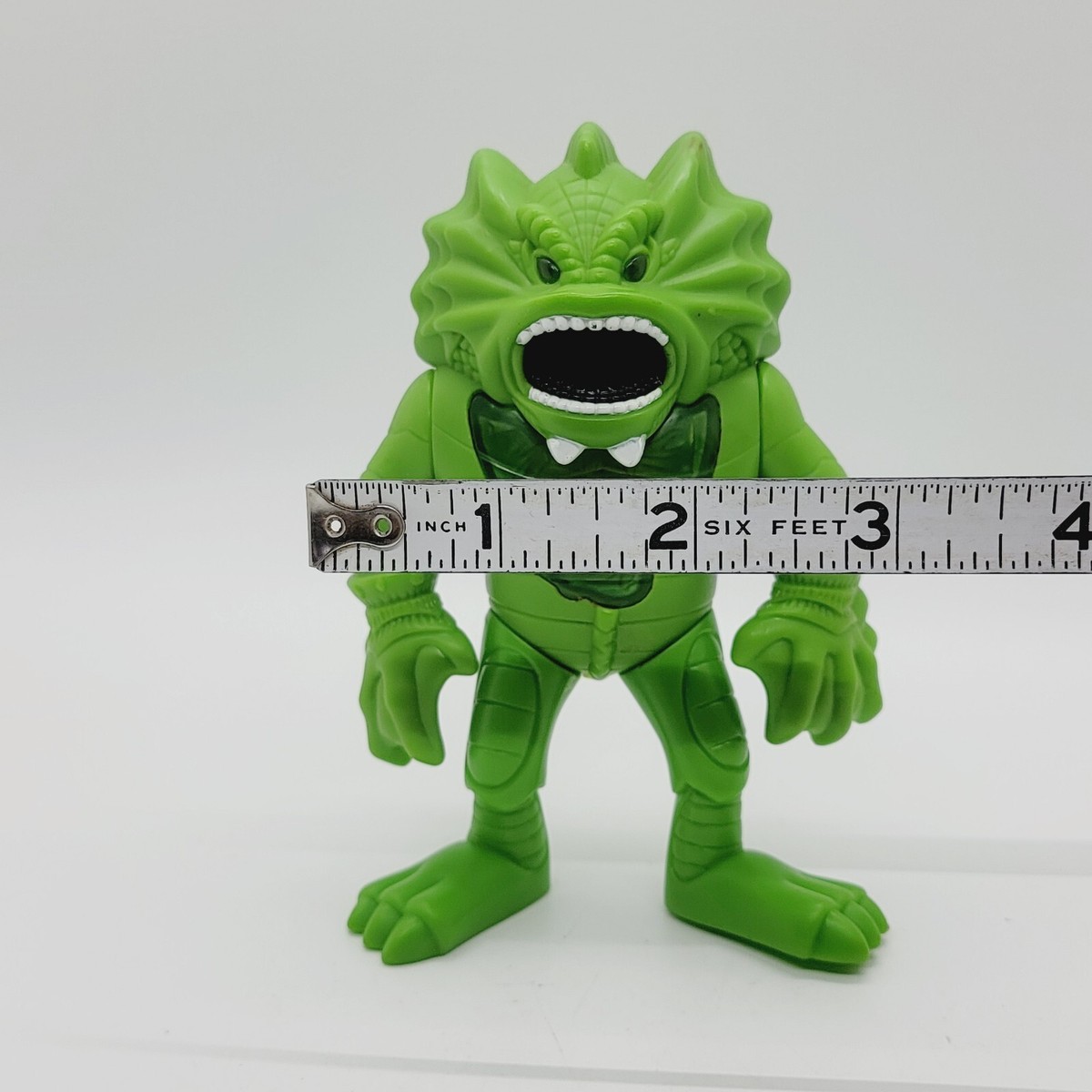 2003 Toy Quest Scream Stretchers McDonalds Green Monster Action
