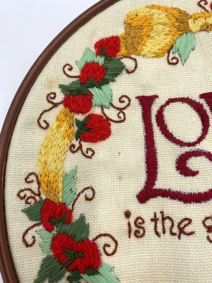 Hand Made Love Embroidered hoop, Strawberry And Bows embroidered hoop. - Image 3 of 4