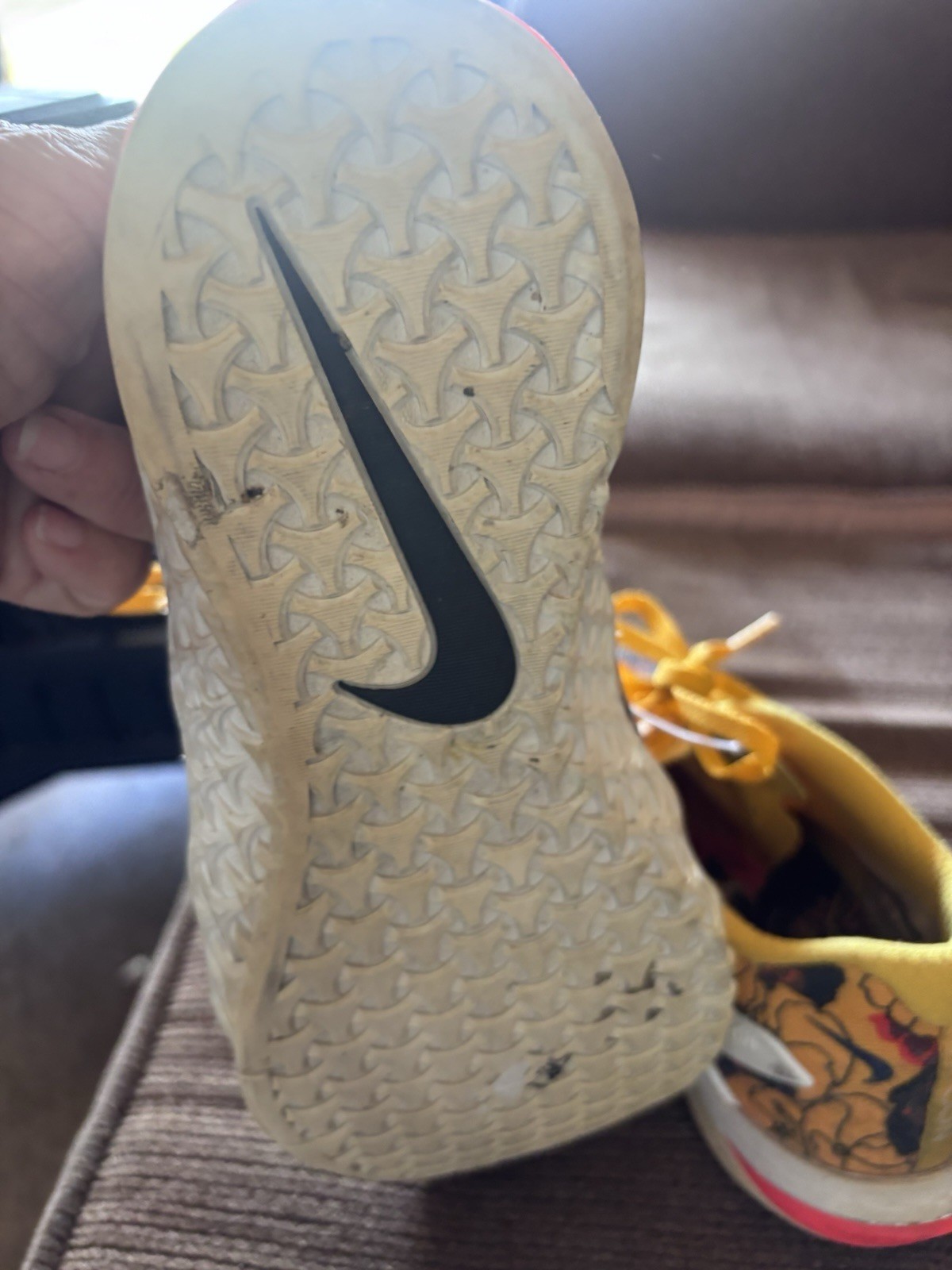 Women’s Nike Metcom 4 XD PRM Cross Trainers In University Gold Floral 9 Used image 5