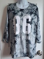 Victoria’s Secret 86 LOVE PINK Black Tie Dye Shirt Women's Size Medium