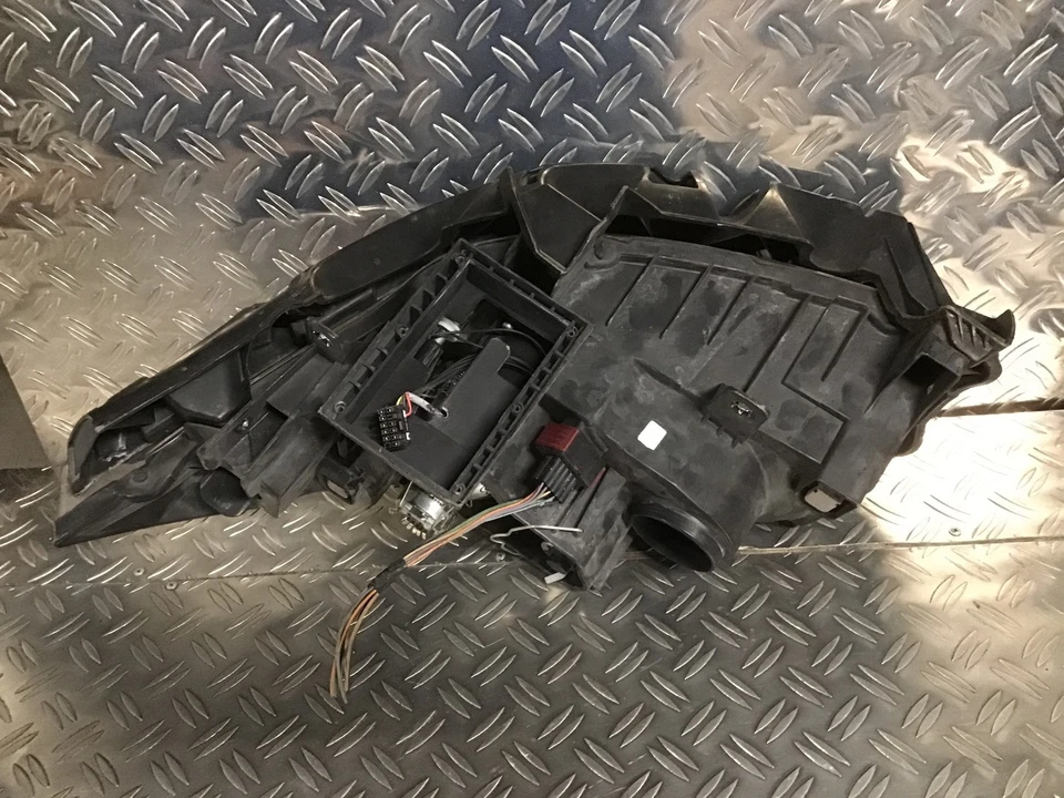 Scheinwerfer rechts Renault Megane II (M) XENON 305465 - Bild 2 von 4