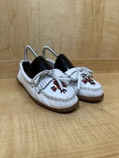 MINNETONKA Thunderbird II White Leather Moccasins Style  604 Women  s Size 8