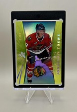 2008-09 Ultra #ex34 Jonathan Toews 2008-09 eX Essential Credentials Green #/81