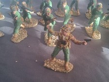 Airfix 1/32 Scale Plastic US Marines Soldiers 28 Painted Figures