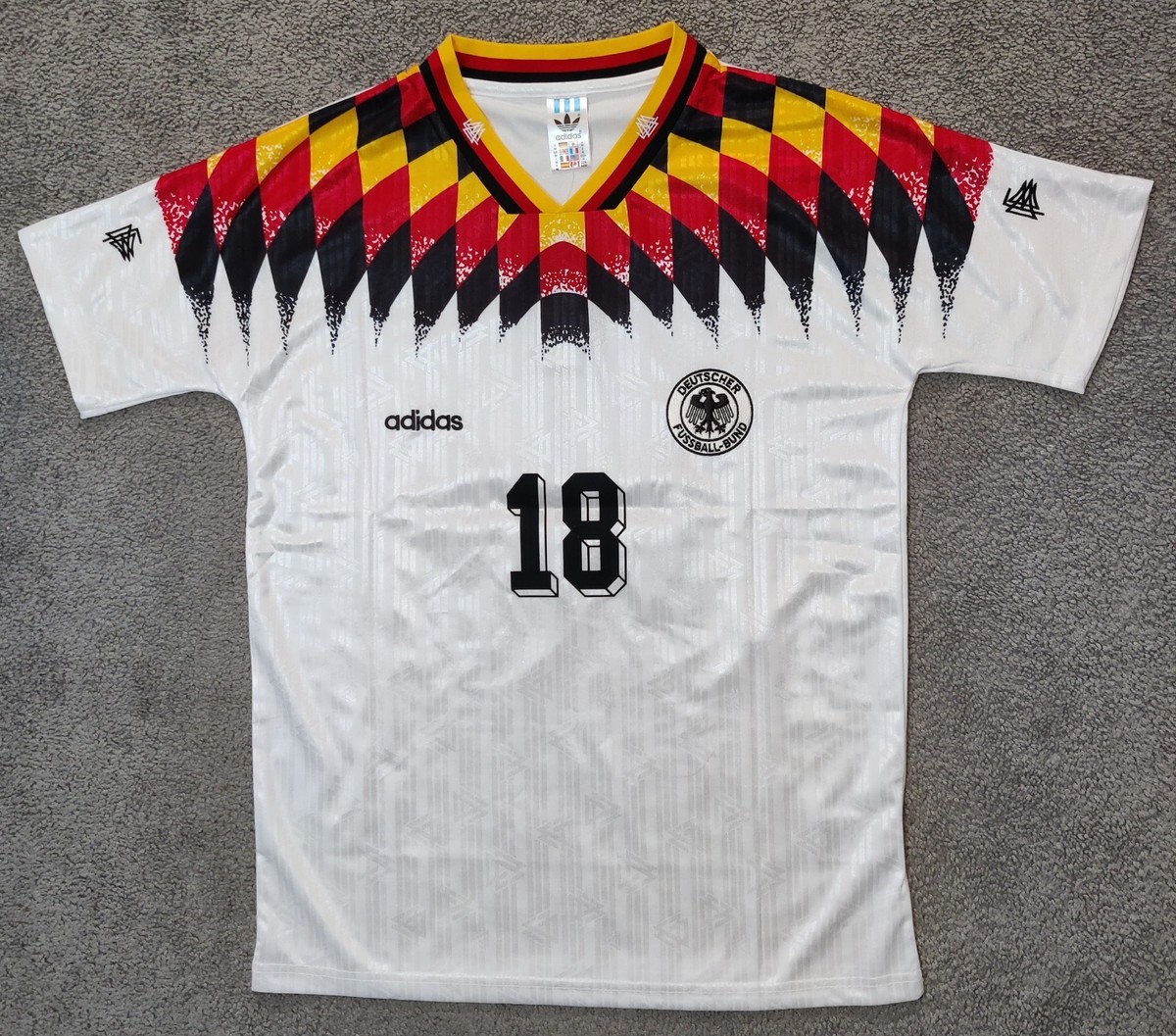 adidas - ドイツ代表1994ホームレプリカユニフォーム #18クリンスマン サイン入り adidas - ドイツ代表1994ホームレプリカユニフォーム #18