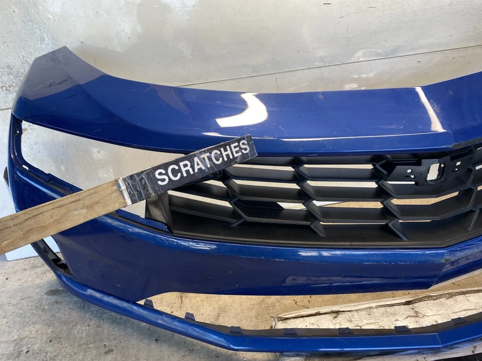 Cubierta del parachoques delantero OEM CHEVROLET CAMARO 2019-2021 Foto 4 de 4