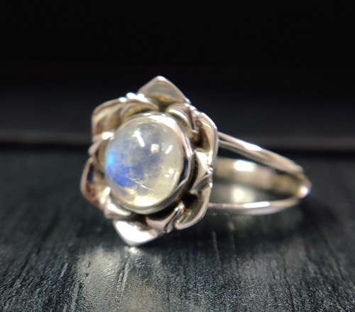 Anello in argento sterling 925 con pietra di luna arcobaleno naturale fiore rosa anello promessa - Foto 6 di 17